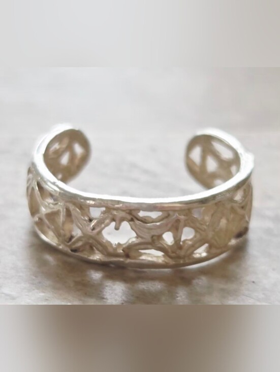 Jewelry - VTG 925 Sterling Silver Openwork Cutout Celtic Filigree Toe Ring Adjustable
